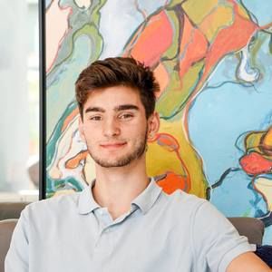 Meet your Posher, Adam